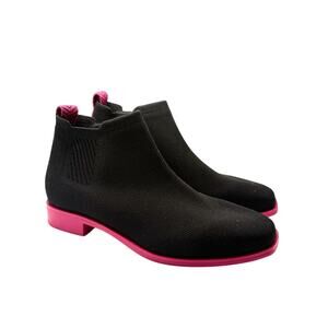 vivaia Square-Toe Slip-On Chelsea Boots Size 6